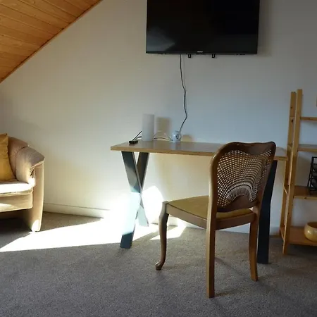 Apartmán Zentrales Und Ruhiges Reiheneckhaus, 4,5