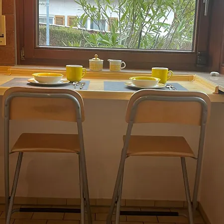 Zentrales Und Ruhiges Reiheneckhaus, 4,5 * Köngen