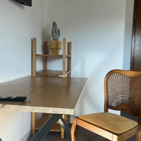 Zentrales Und Ruhiges Reiheneckhaus, 4,5 Apartment Kongen